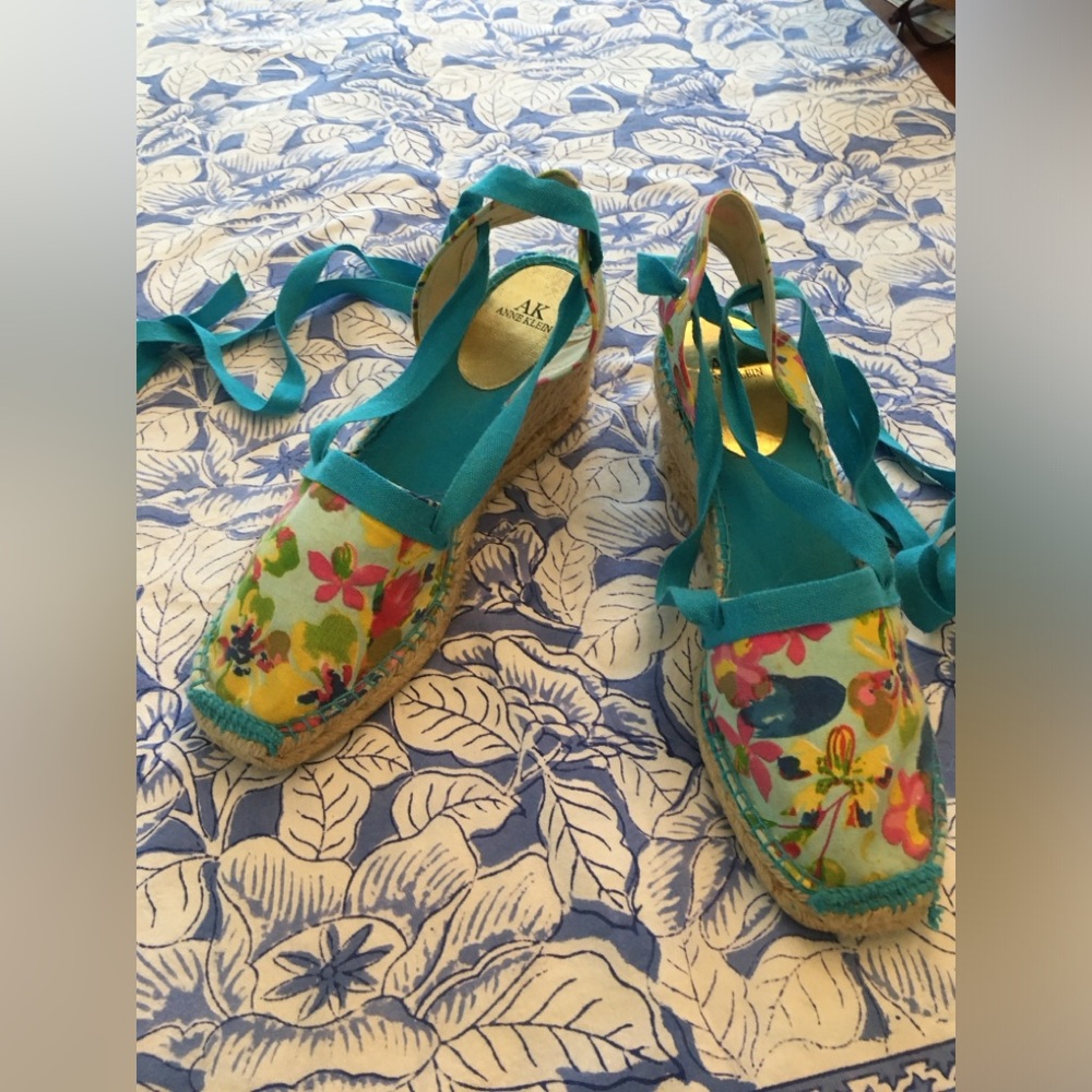 Anne Klein Espadrille Tie Wedges